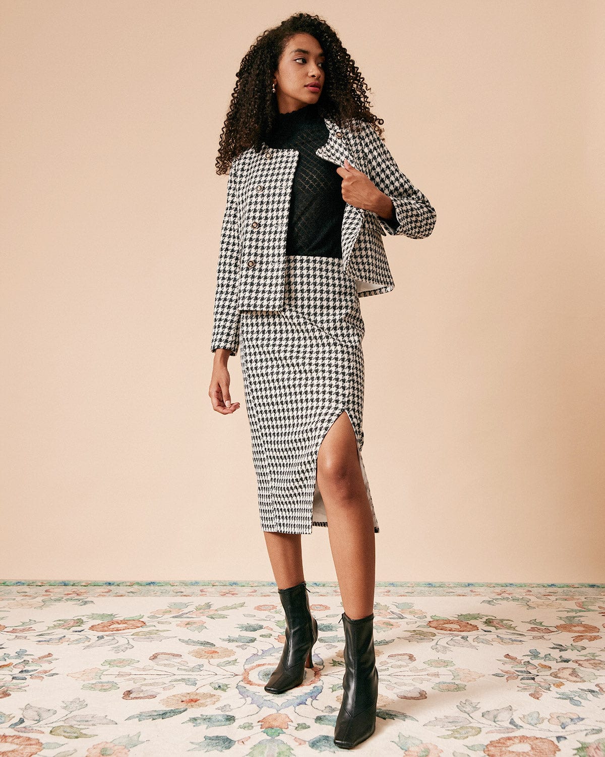 The High Waisted Plaid Tweed Slit Skirt - Image 3